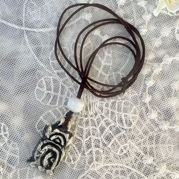 Fun Ceramic Tiki Totem Surfer Cord Necklace ~31” - Picture 3 of 8